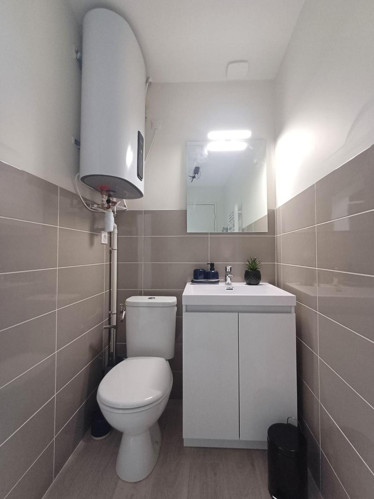 Le Studio Du Canal, 2 Pers, Wifi Agen Bagian luar foto